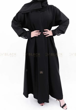 عباية كتف كم دانتيل