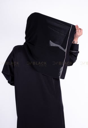 عباية كتف بتحديد رصاصي