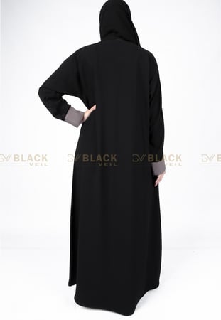 عباية كتف كم مقلوب