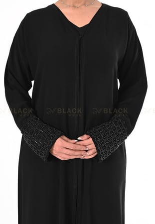 عباية كتف مطرز