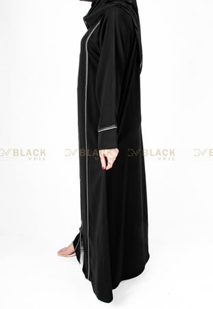 عباية كتف مطرز