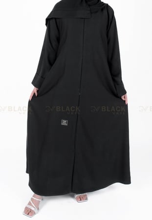 عباية كتف سادة بقيطان