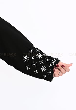 عباية كتف مطرز