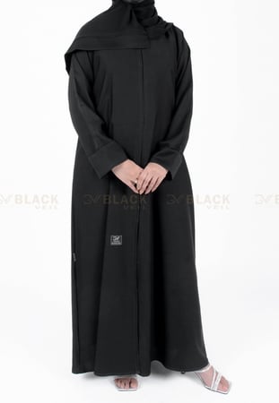 عباية كتف سادة بقيطان