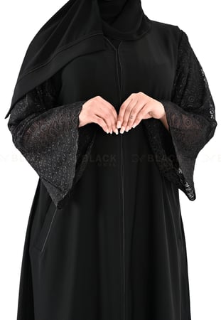عباية دانتيل
