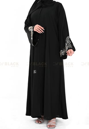 عباية كتف مطرز