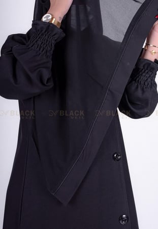 عباية صالونة باكمام مظغوطة