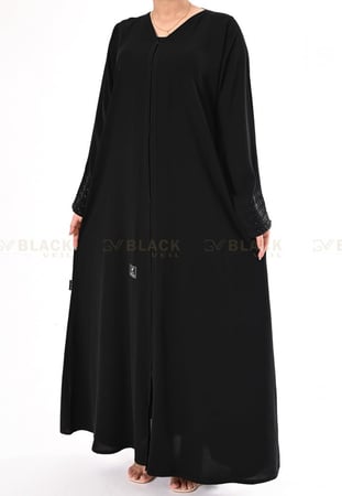 عبايات كتف مطرزة