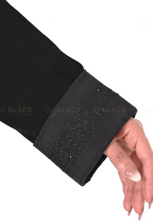 عباية كتف مطرز