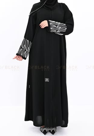 عباية كتف مطرز