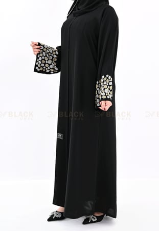 عباية كتف مطرز