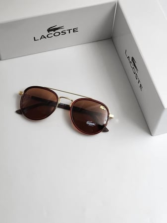 نظارات لوكست مع الملحقات