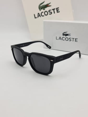 نظارات شمسيه مع الملحقات