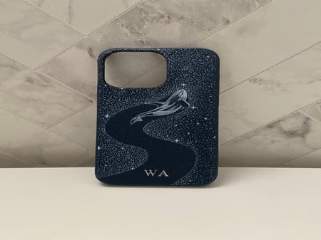 كفر جلد كحلي بطباعة حوت