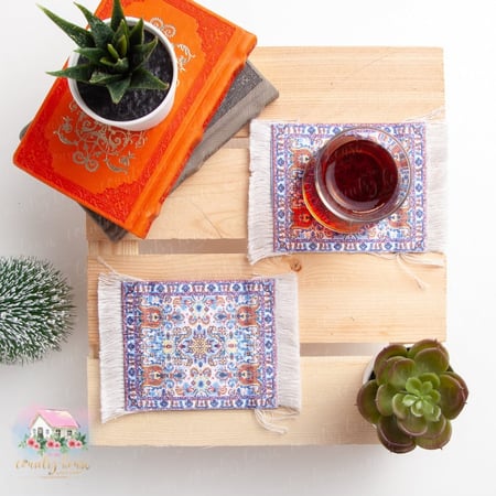 كوستر السجادة - المنزل الريفي الهادئ