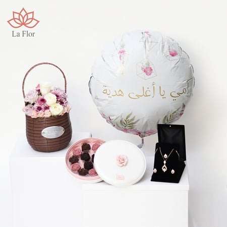 تشكيلة الأم 4