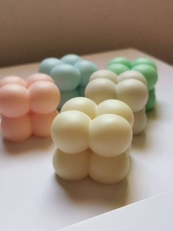 شمع حبيبات لوڤيرا المحسن