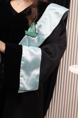 عباية تخرج جامعة عبدالعزيز