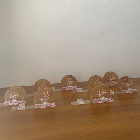 قاعدة مناديل و كرت مع طباعة الثيم