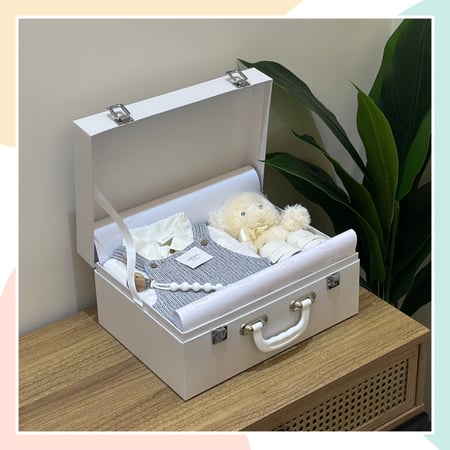 هدية مولود من قطعتين ماركة ( NEXT )