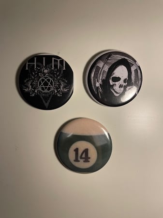 brooches