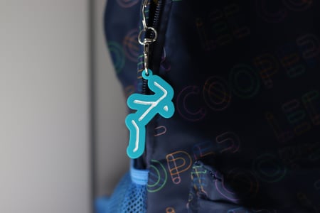 ميدالية بخط اليد