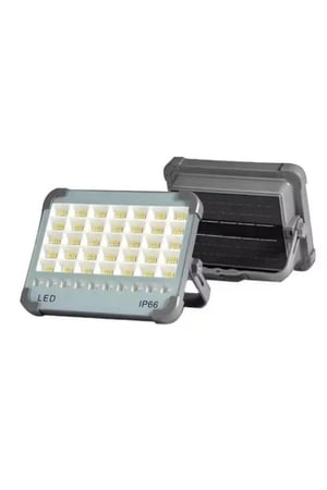 كشاف LED بالطاقة الشمسية قابل لإعادة الشحن (الوان متعددة) كبير