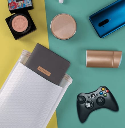 ظرف أبيض للشحن للطرود والطلبات بفقاعات حماية داخلية-30*36سم / العدد 10