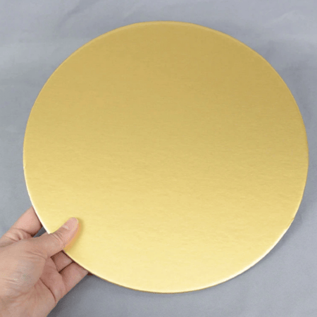 قاعدات كيك ذهبيه