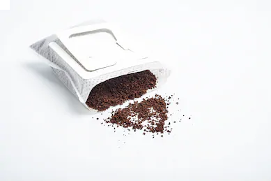 فلتر للقهوة المقطرة والشاي مع مثبت للكوب/عدد 50 فلتر