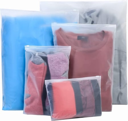 اكياس ملابس بسحاب