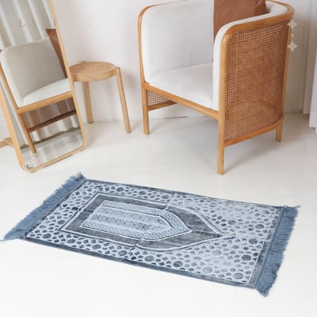 سجادة صلاة حرير - سماوي