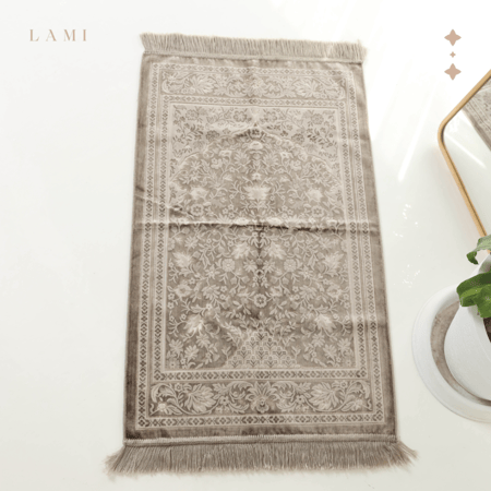 سجادة صلاة حرير - بني