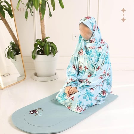 طقم صلاة نور الهدى - سماوي