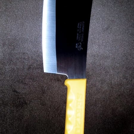 ساطور ياباني مقاس 8 اللون أصفر