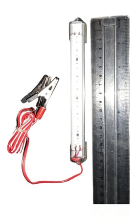 لمبة LED على البطاريه نظام 12 فولت