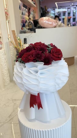 باقة الفستان احمر