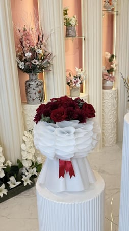 باقة الفستان احمر