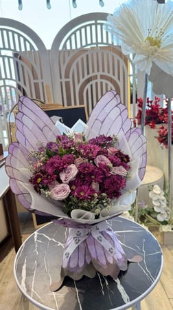 باقة الفراشة 1