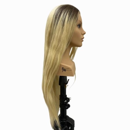 مانيكان كتف اوربي جذور مصبوغة