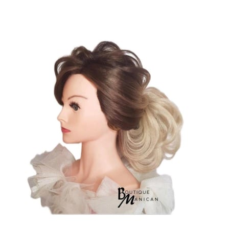 مانيكان روسي جذور مصبوغة