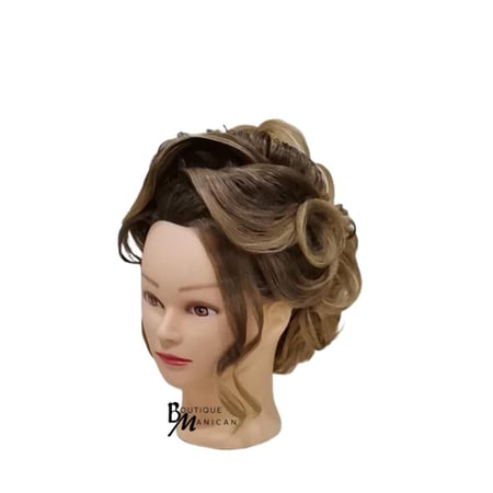 مانيكان رقبة أوربي اشقر