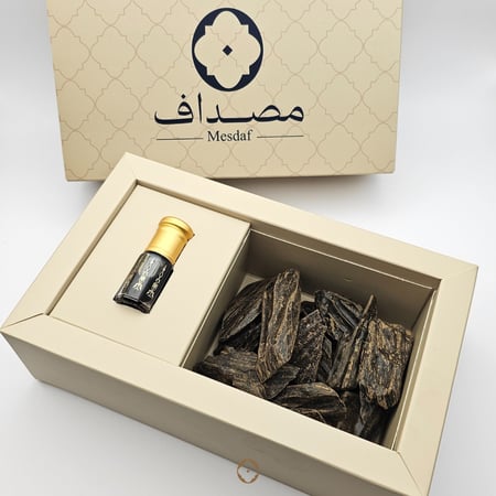 3 أوقيات من الكلمنتان المحسّن مع ربع تولة من دهن عود البراشين