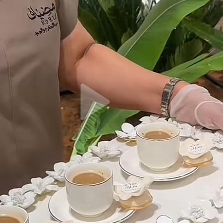 24 ميني كوكيز الورد (فقط لداخل الريآض مع مندوب )