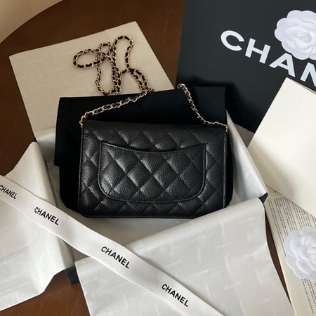 Chanel -Woc