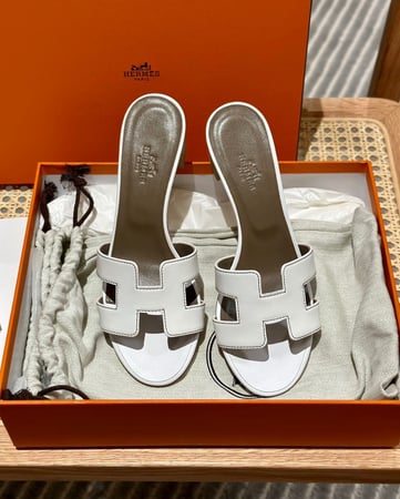 Hermès