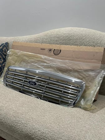 شبك كراون فكتوريا اصلي 1998-2012