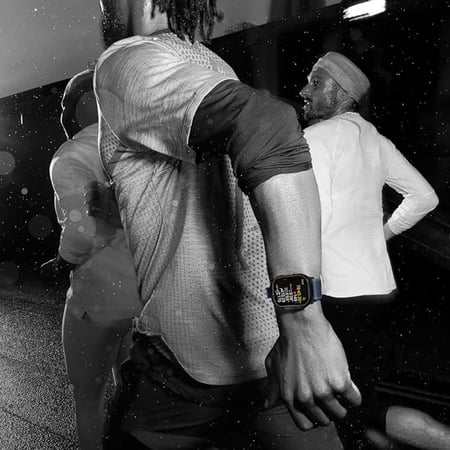 ساعه ابل التر 2 موديل 2024 موديل (شريحه اتصال + GPS)