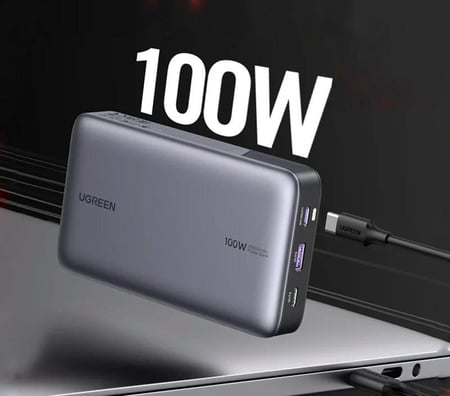 باور بانك بقدرة 100 واط وبسعه 20000 ملي امبير من براند {UGREEN}