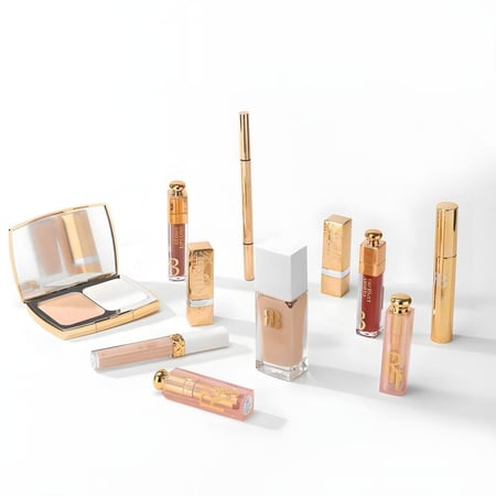 بوكس مكياج كامل 24 قطعة – مثالي كهدية أنيقة للتخرج والمناسبات